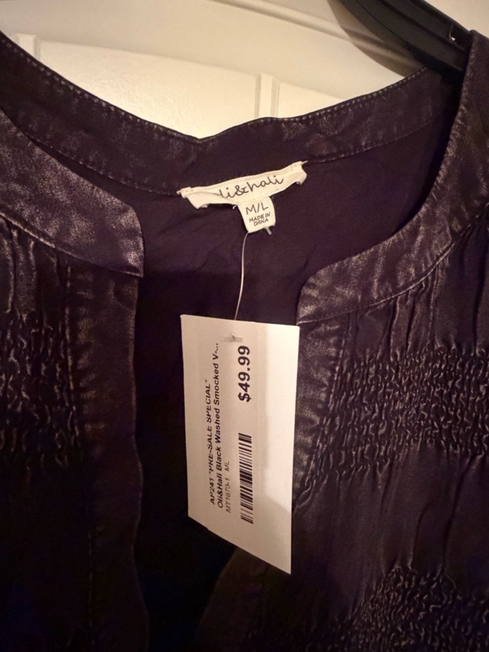 Women's V-Neck Top - Washed Black - Picture 2 of 3